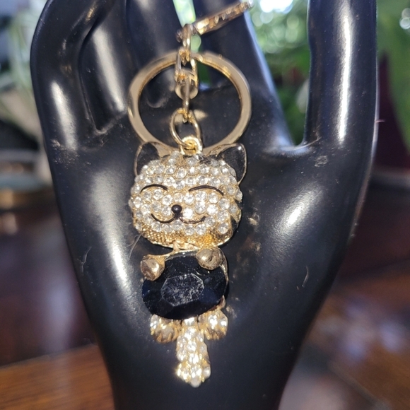 Sparkling Cat Bag Charm with Black Gem - Picture 3 of 5